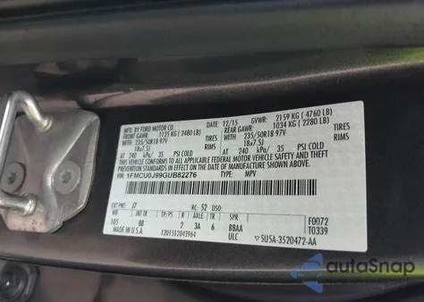 2016 Ford Escape Titanium z USA, uszkodzony, nr VIN 1FMCU0J99GUB82276